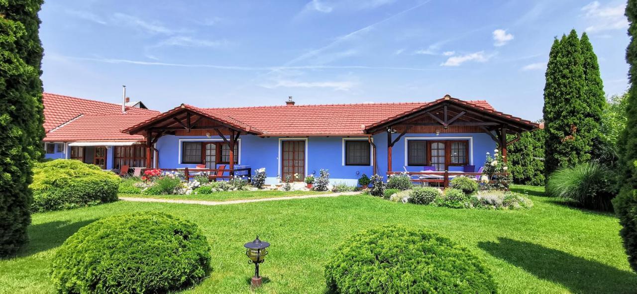 Magyar Apartmanhazak I-Iii. Залакарош Экстерьер фото