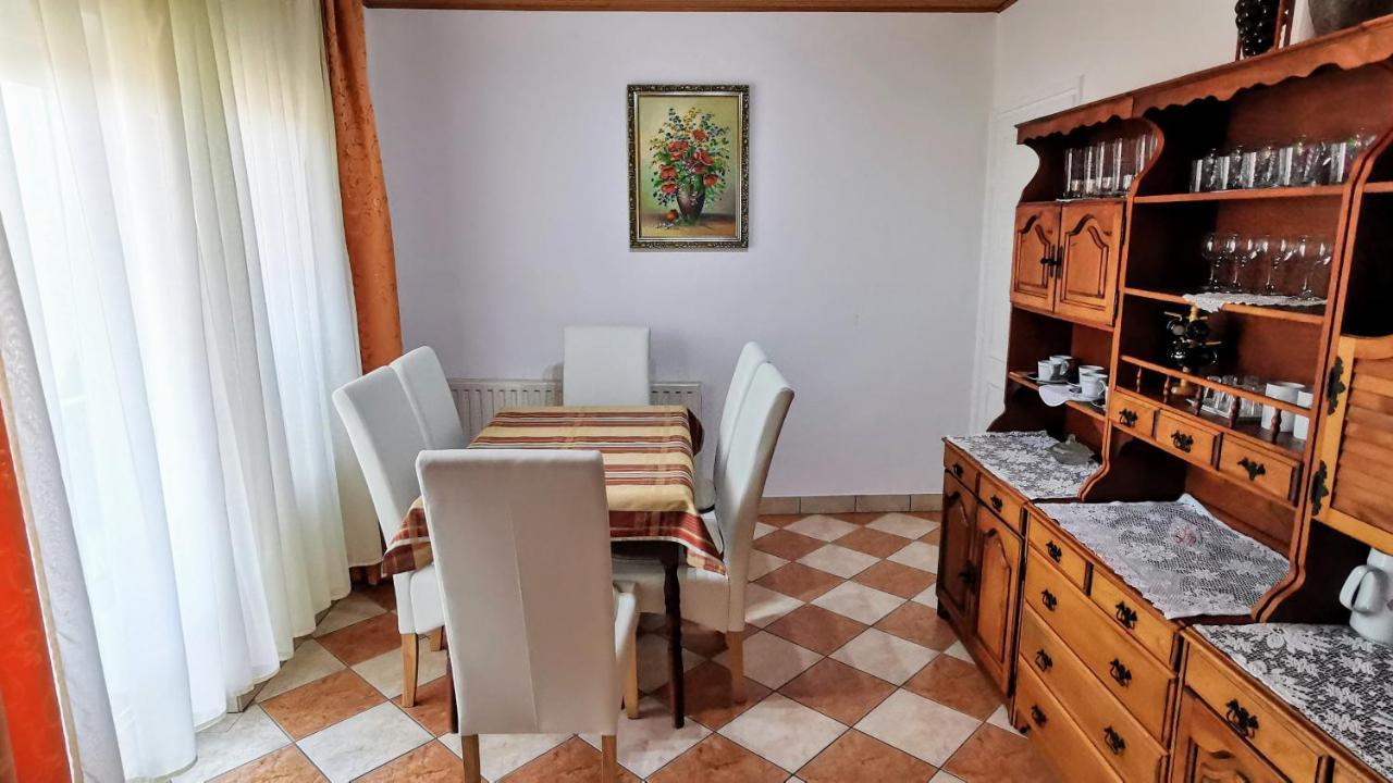 Magyar Apartmanhazak I-Iii. Залакарош Экстерьер фото