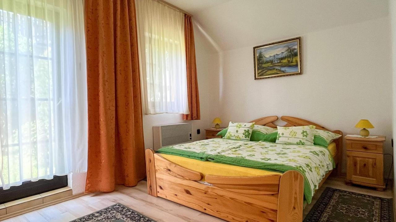Magyar Apartmanhazak I-Iii. Залакарош Экстерьер фото