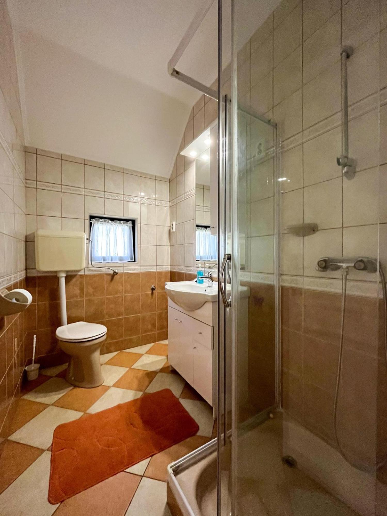 Magyar Apartmanhazak I-Iii. Залакарош Номер фото