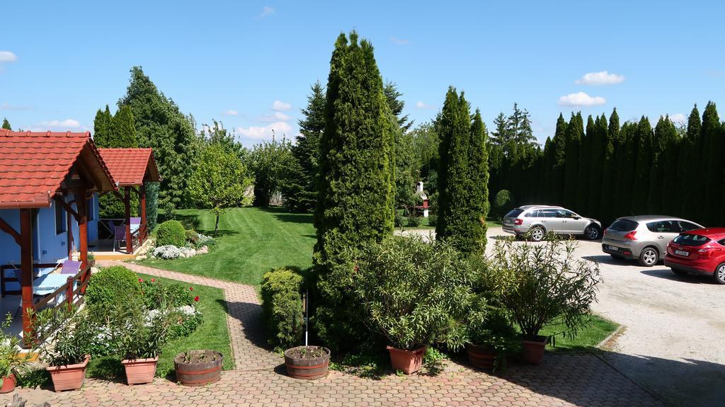 Magyar Apartmanhazak I-Iii. Залакарош Экстерьер фото